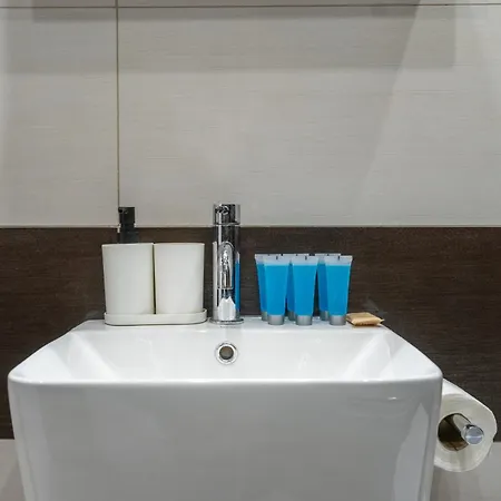 Leisure By Bookinghost *