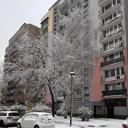 Leisure By Bookinghost