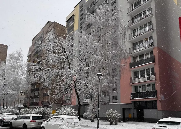 Leisure By Bookinghost